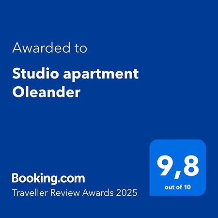 Studio Apartment Oleander Split Eksteriør bilde