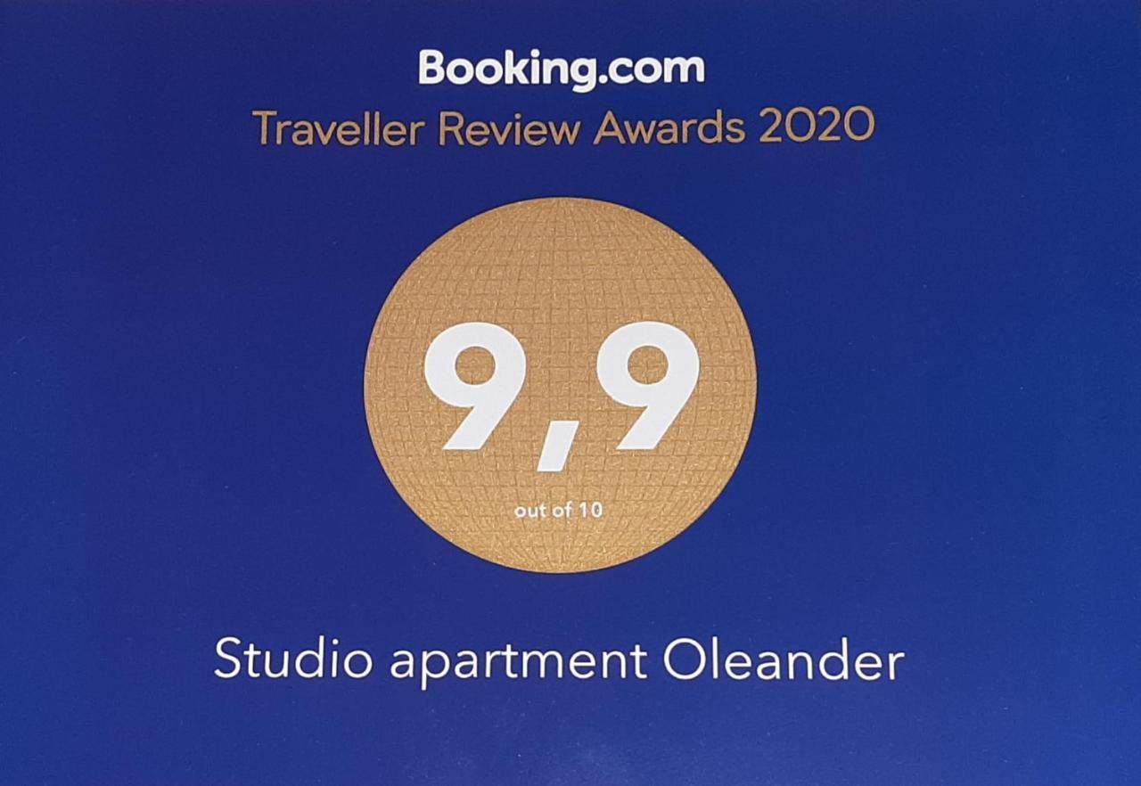 Studio Apartment Oleander Split Eksteriør bilde