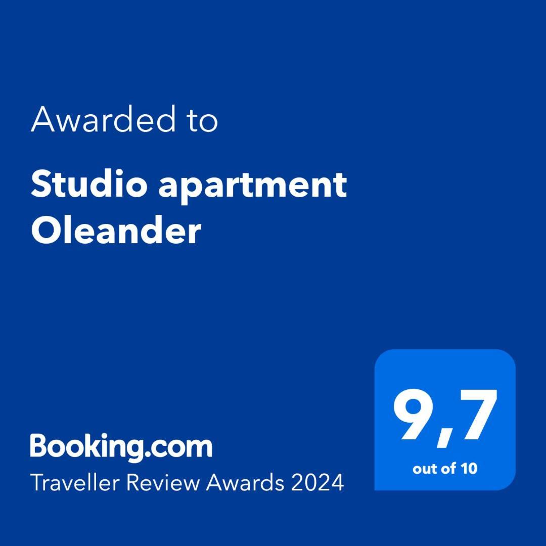 Studio Apartment Oleander Split Eksteriør bilde